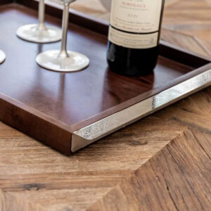 Plateau Rectangulaire en Bois avec Poignées en Métal Argent