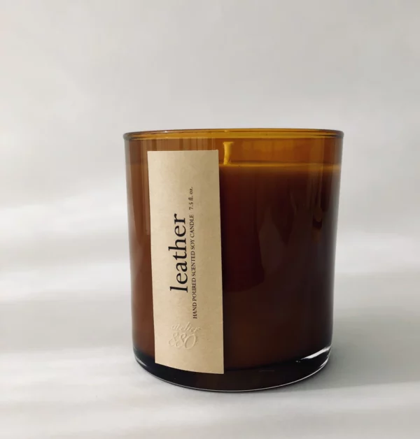 Bougie Parfumée Élégance - Verre Ambré